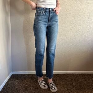 AE Super High-Rise Straight Jean